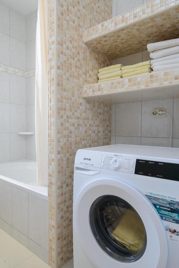 Apartments Tonka トロギール エクステリア 写真