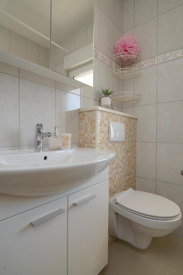 Apartments Tonka トロギール エクステリア 写真